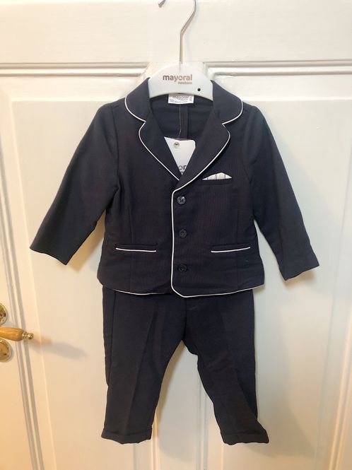 Hovedbilde Klassisk dress