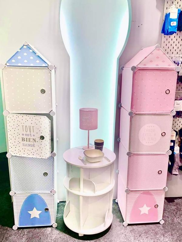 SnurreLykke bokhylle